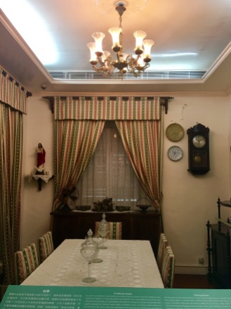 The dining area of a Taipa house