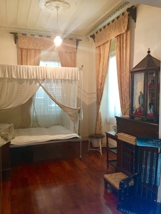 Bedroom of a Taipa home